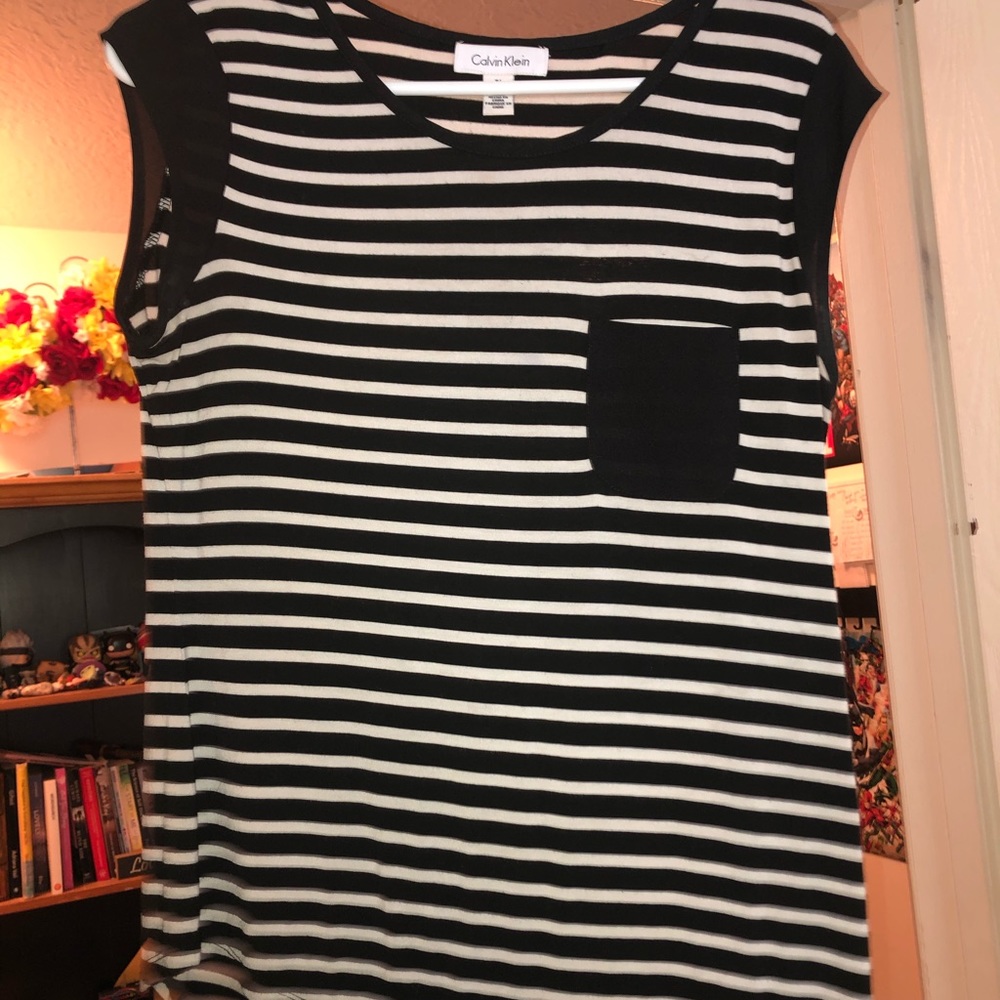 Stripped top